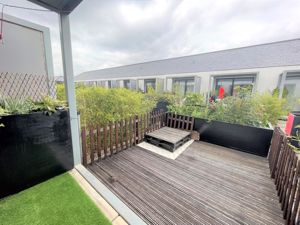 Photo 7- click for photo gallery